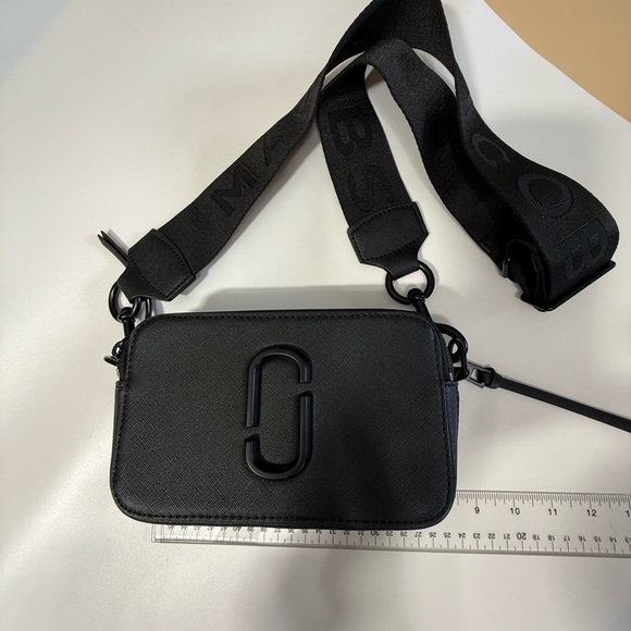 Marc Jacobs Black Belt Bag